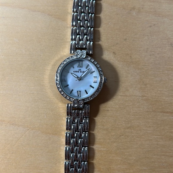 Anne Klein women’s watch - Picture 1 of 5